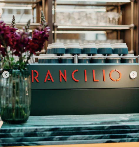 Meet me at the Hilton